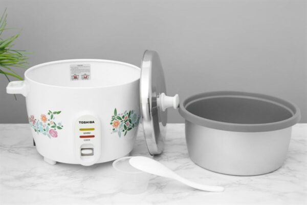 noi-com-dien-Toshiba-RC-18MH1PV(F)-5