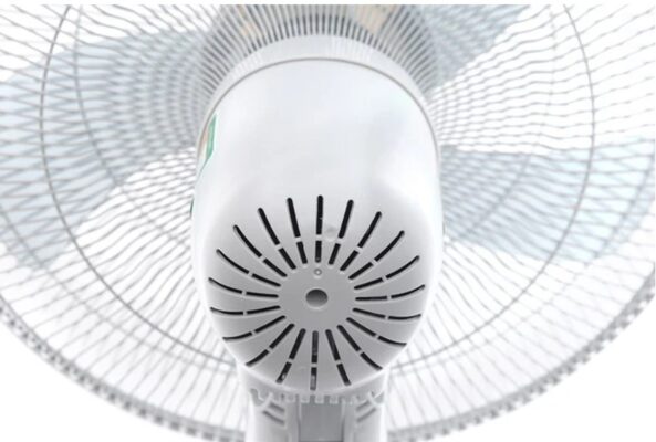  Quạt Đứng Toshiba  với Thiết Kế Thanh Lịch